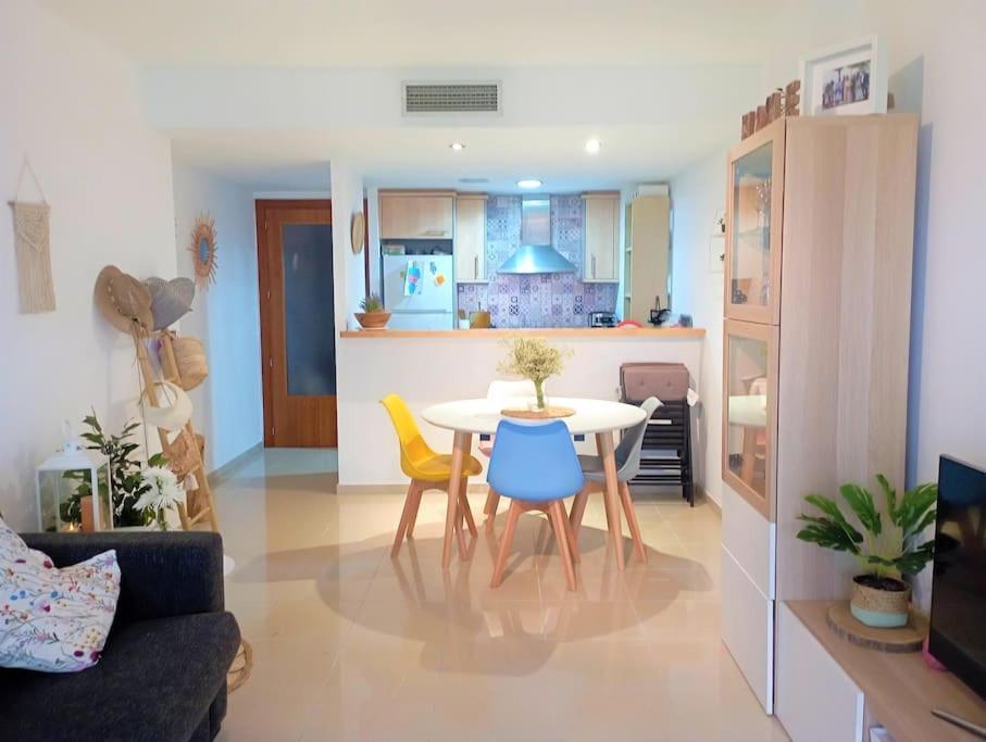 Apartamento En Primera Linea De Mar Roses Buitenkant foto