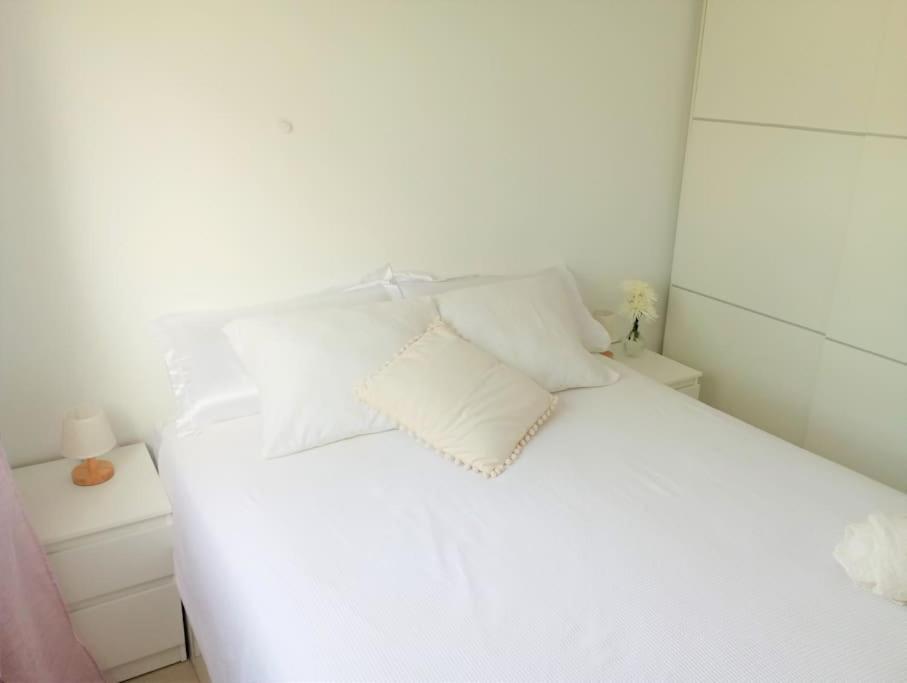 Apartamento En Primera Linea De Mar Roses Buitenkant foto