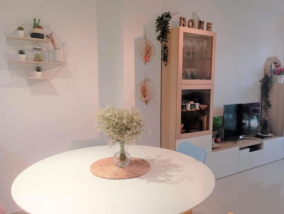 Apartamento En Primera Linea De Mar Roses Buitenkant foto