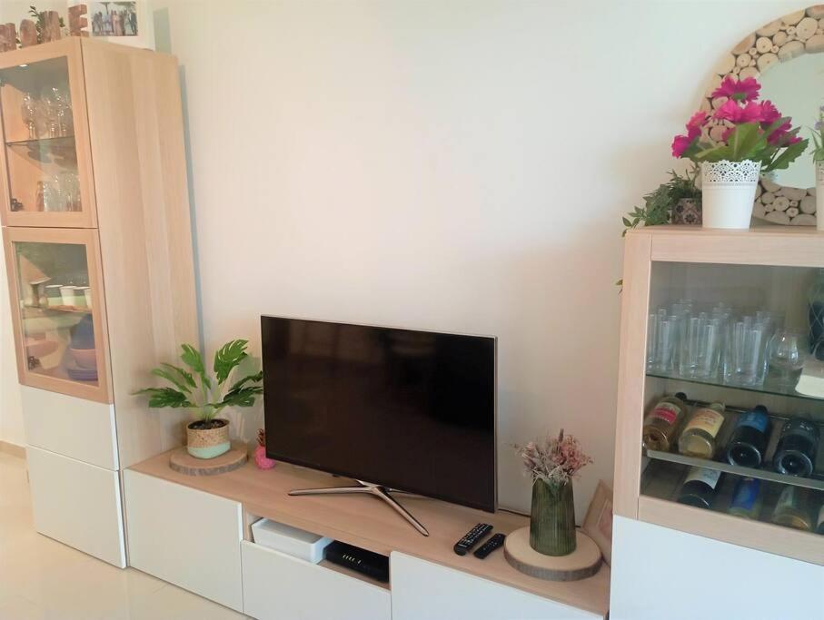 Apartamento En Primera Linea De Mar Roses Buitenkant foto