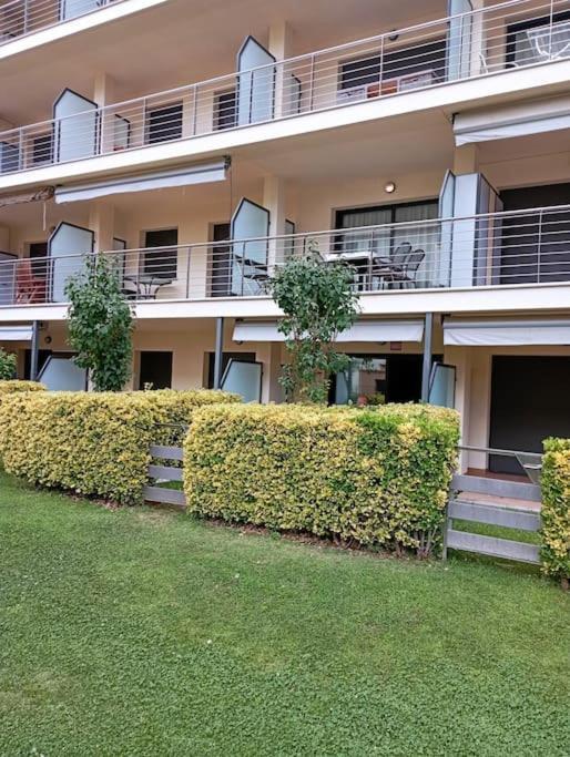 Apartamento En Primera Linea De Mar Roses Buitenkant foto