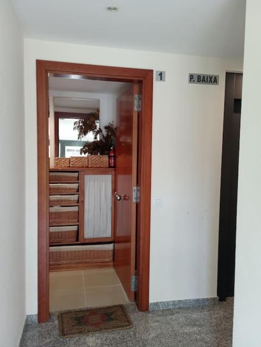 Apartamento En Primera Linea De Mar Roses Buitenkant foto